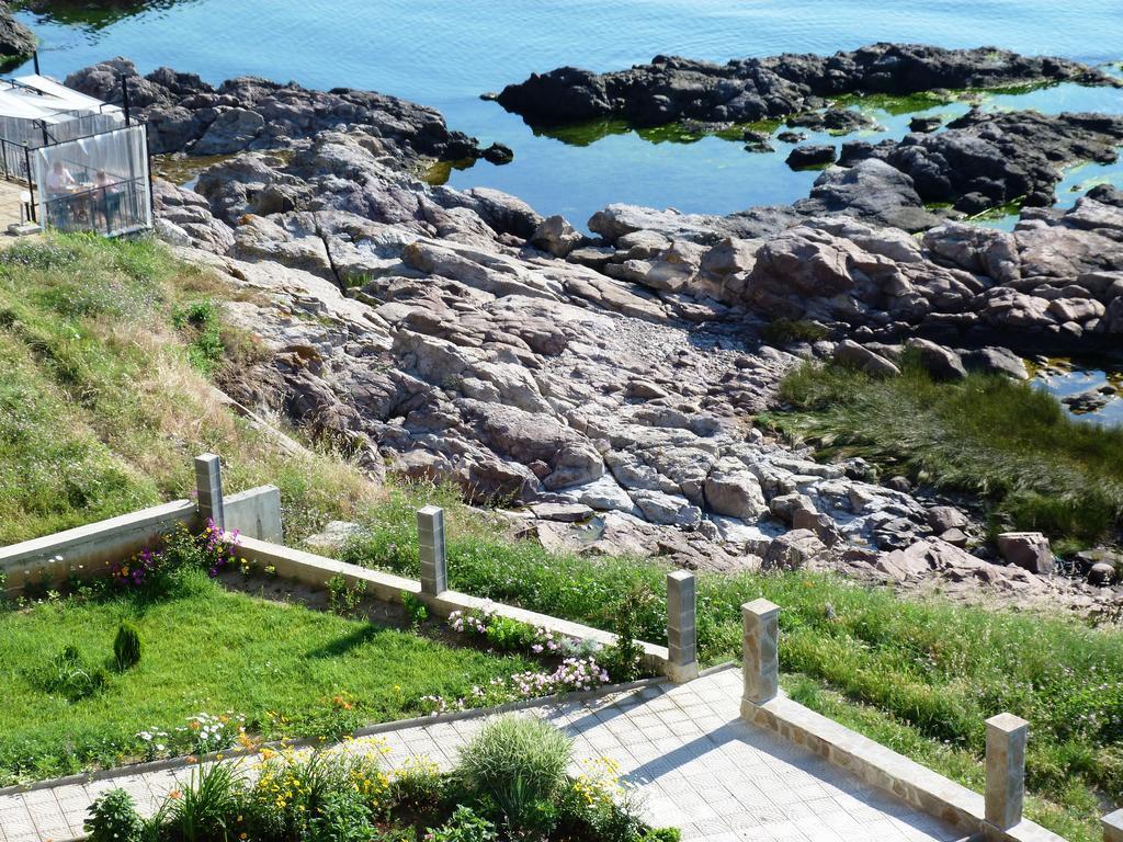 Sea View Apartments Sozopol Buitenkant foto