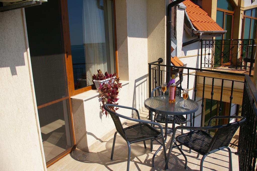 Sea View Apartments Sozopol Buitenkant foto